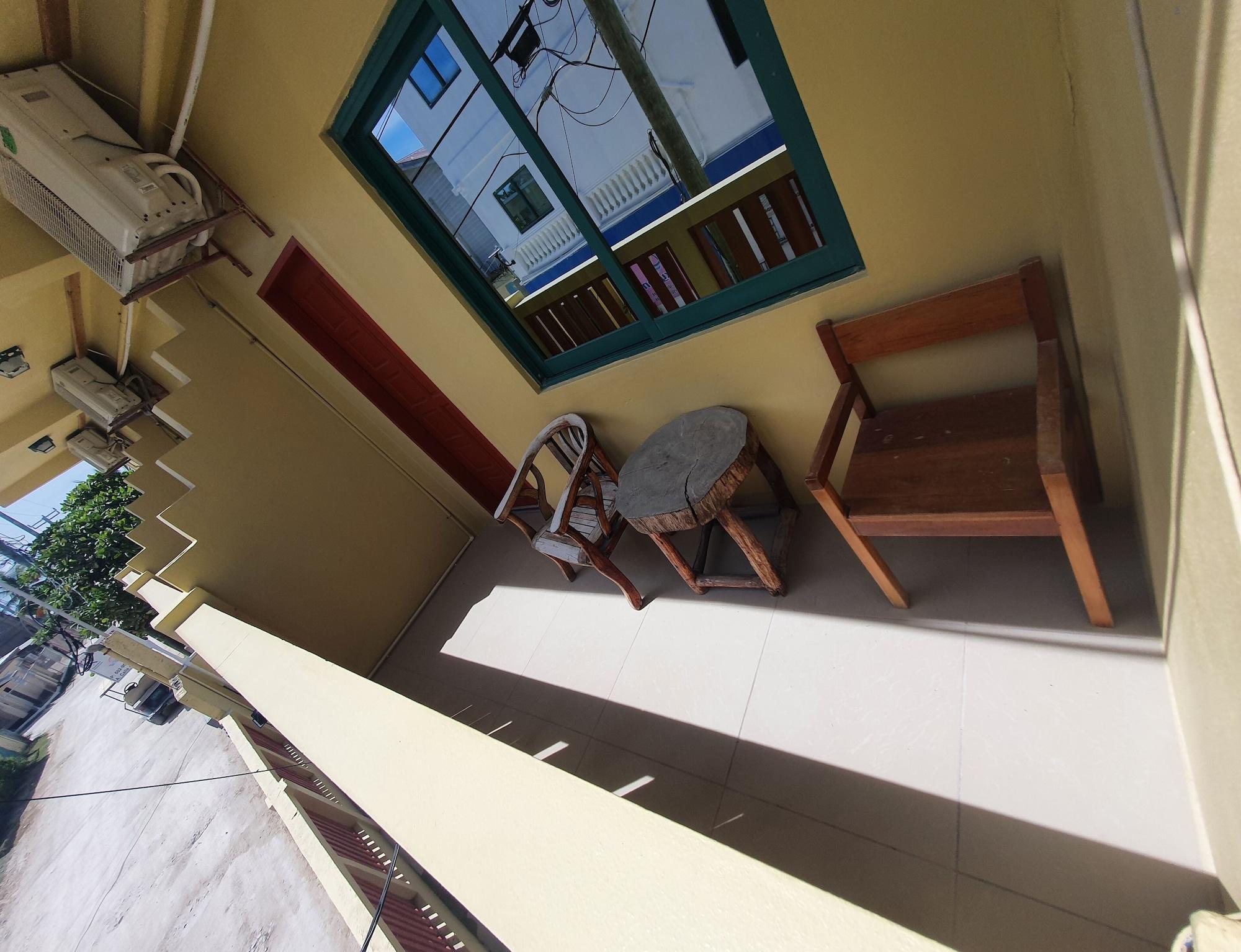 Caye Caulker Plaza Hotel Exterior photo