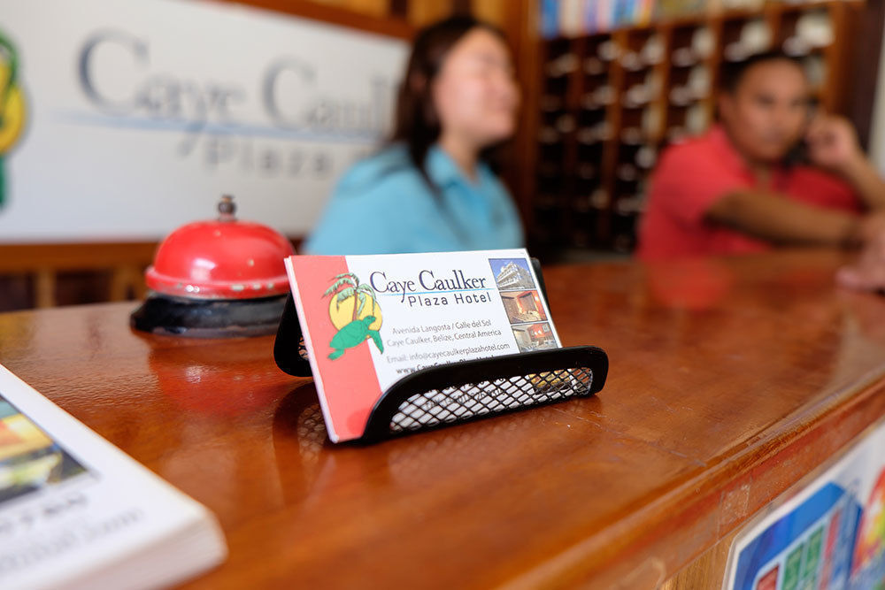 Caye Caulker Plaza Hotel Exterior photo