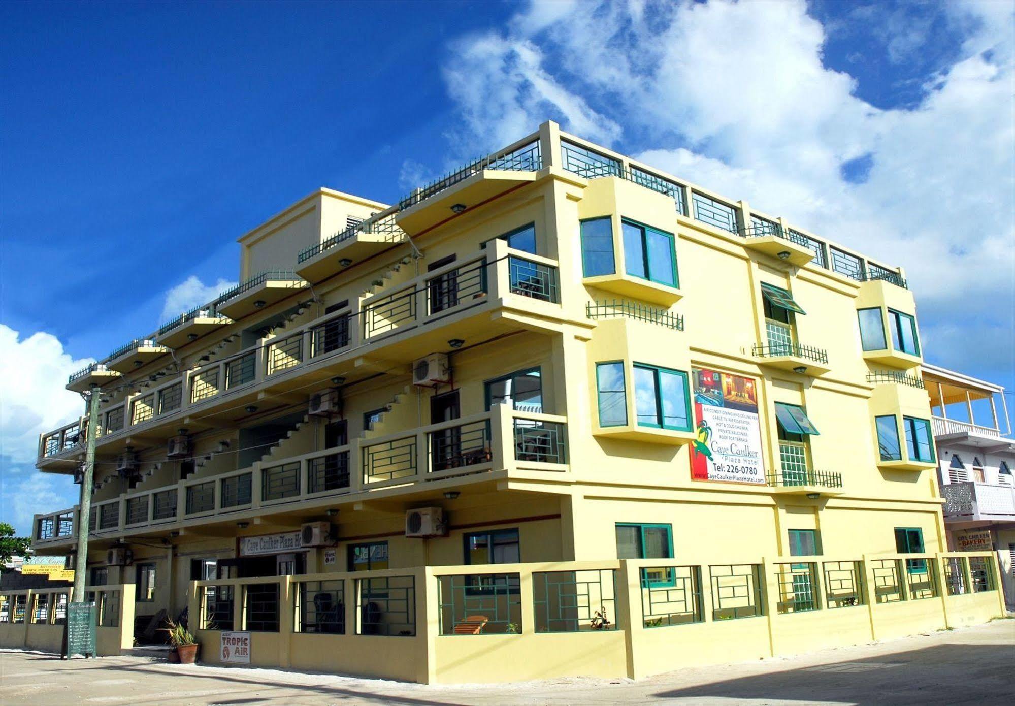 Caye Caulker Plaza Hotel Exterior photo